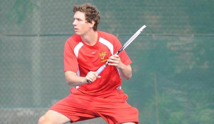 Freshman Simon Jackermeier earned the match-clinching victory at No. 3 singles and teamed with Simon Andersson for a No. 2 doubles win.