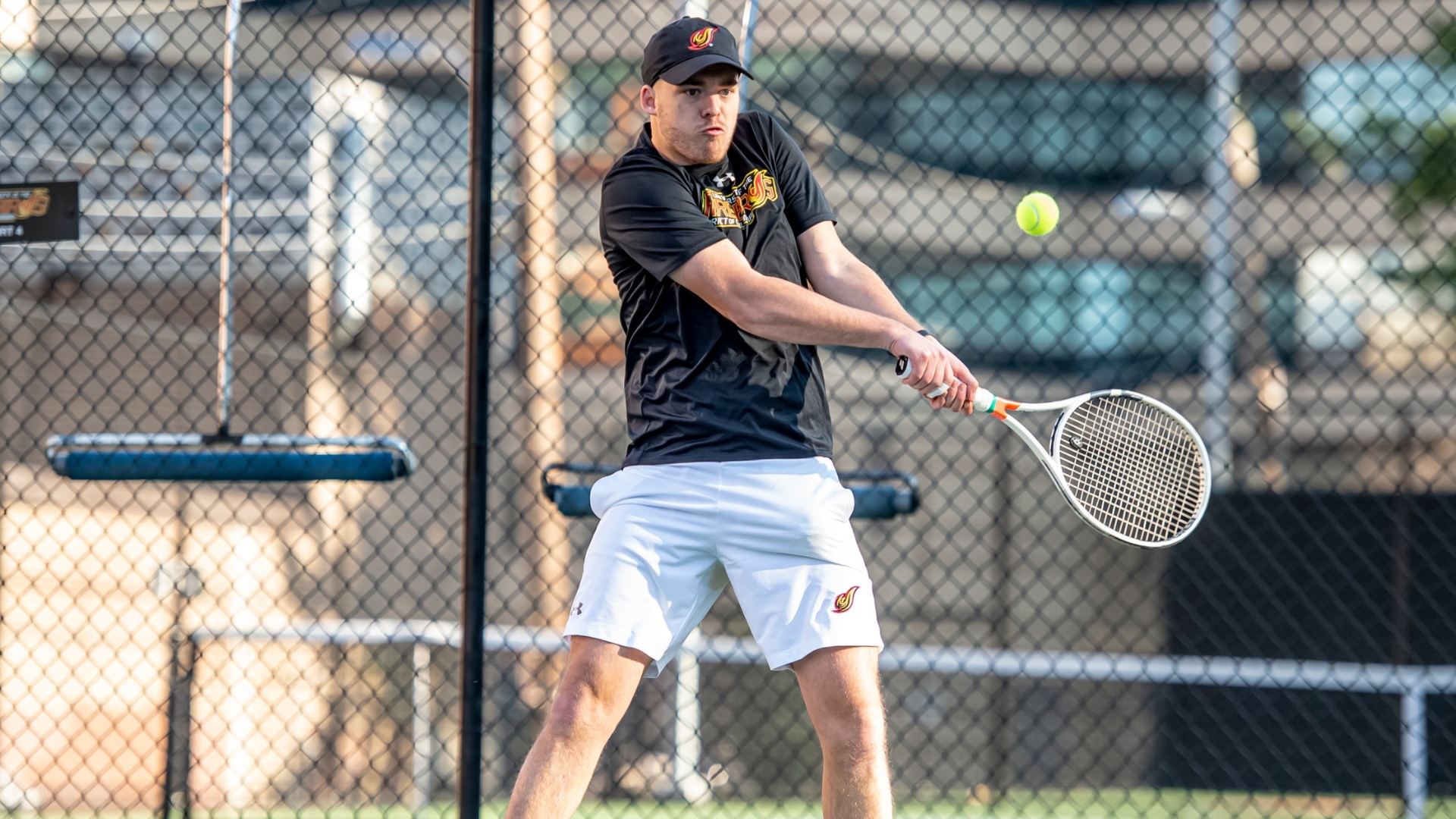 Bedforth went 2-0 on the day, winning at No.2 doubles and earning his first singles win of the season at No.6