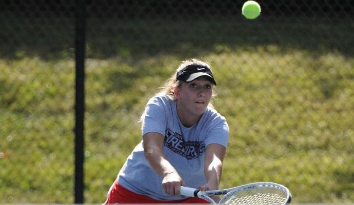 Junior Alicia Gallard gave a valiant effort in both her No. 6 singles and No. 3 doubles match.