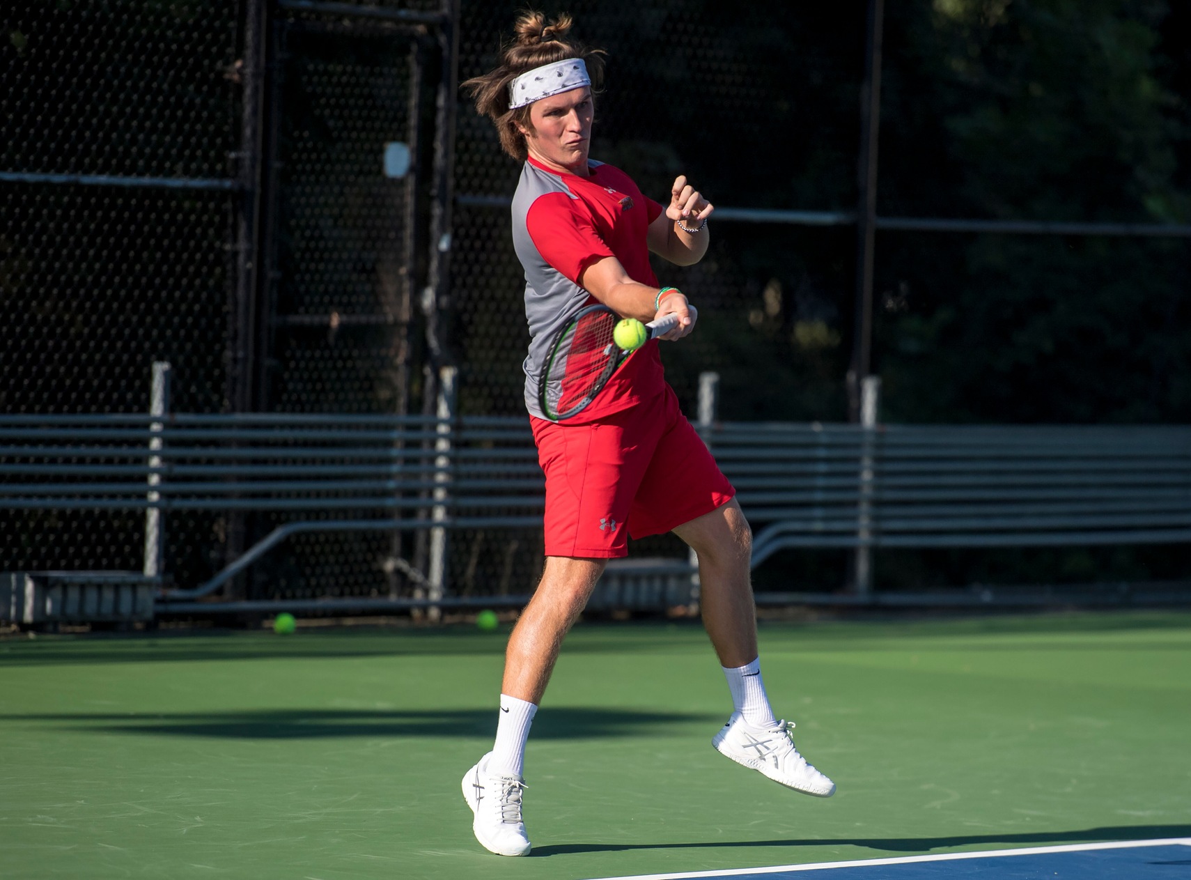 No. 1 Singles Player Kostiantyn Kalchev dominated 6-0, 6-0 in first match of the season