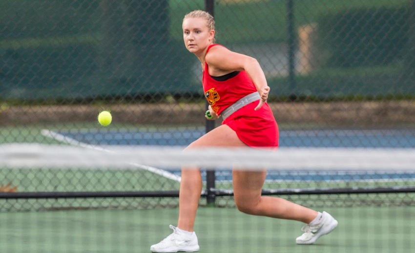 Skrzypczynska defeated the ECC Preseason Player of the Year, Ivana Andric, 6-4, 6-2 for her 8th straight singles win.